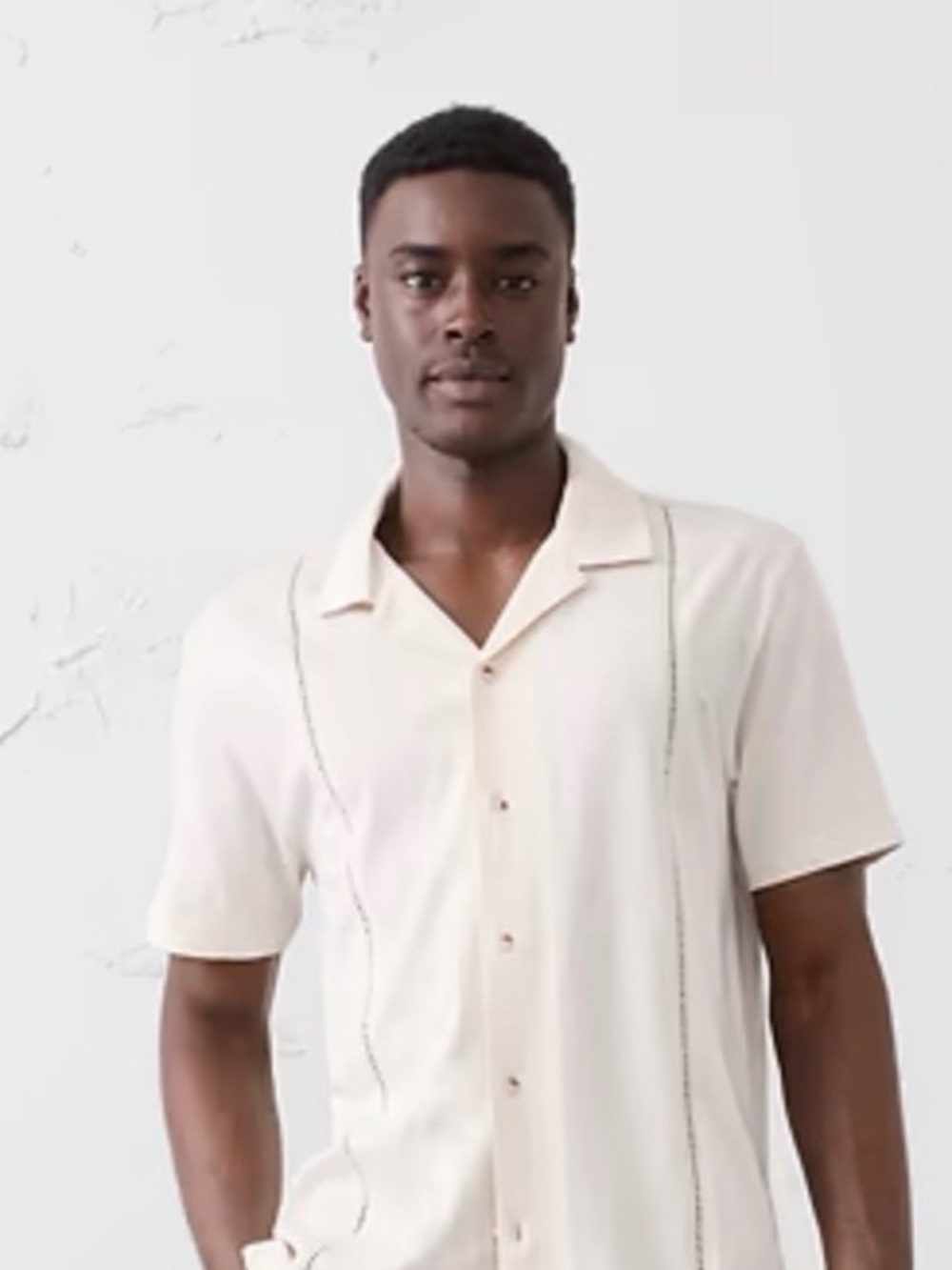 Banana Republic Men’s Cream Short-Sleeve Button-Down Knit Camp Shirt NWT size M